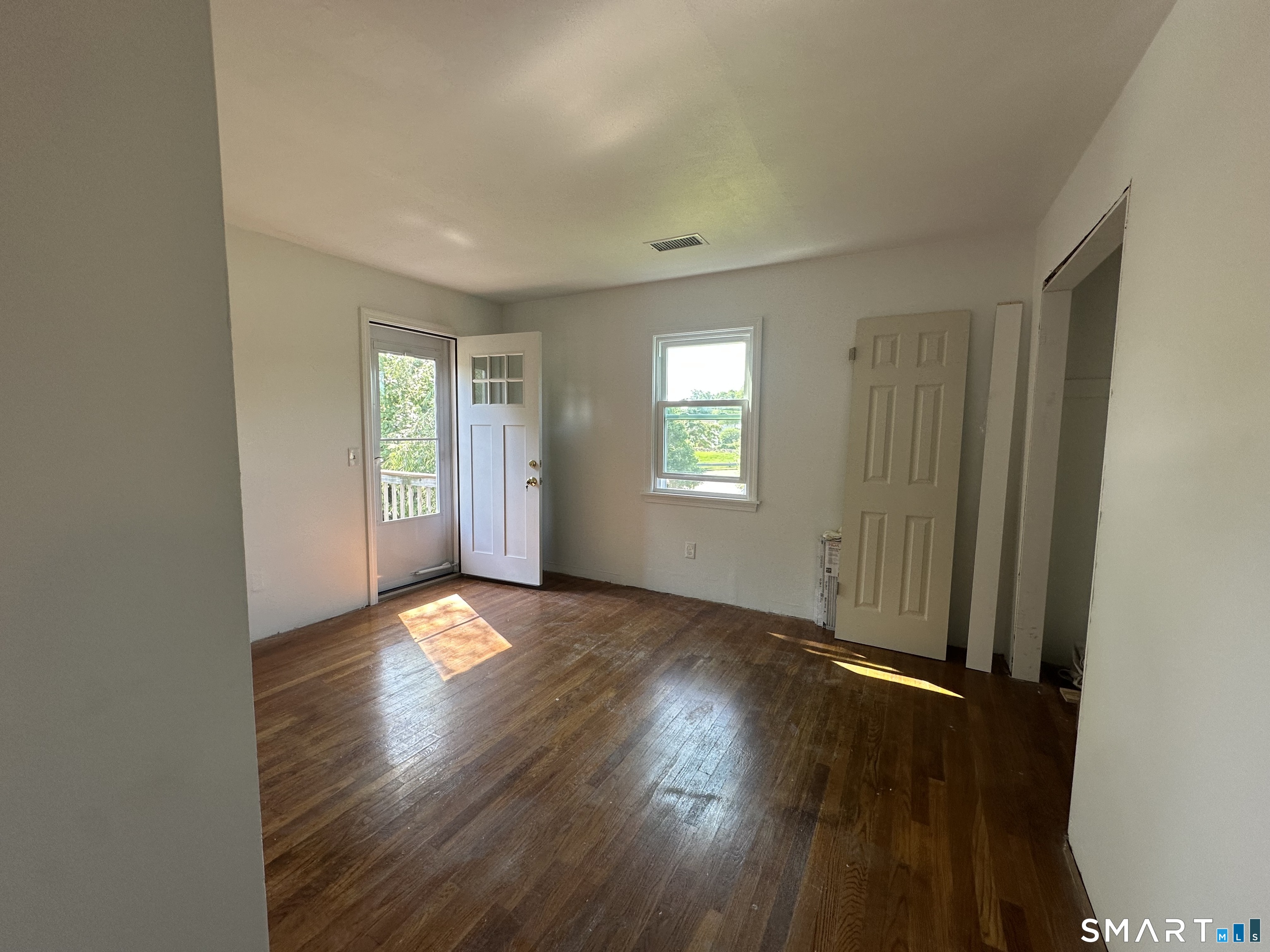 124 Harbor Drive Stamford CT 06902