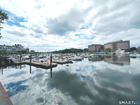 124 Harbor Drive Stamford CT 06902