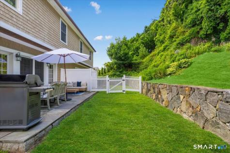 40 Oak Ridge Street Greenwich CT 06830