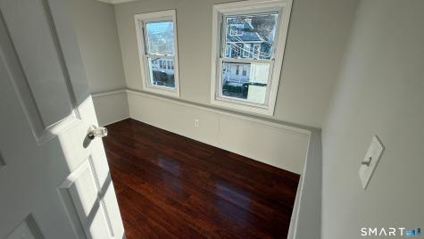 266 Davenport Street Bridgeport CT 06607