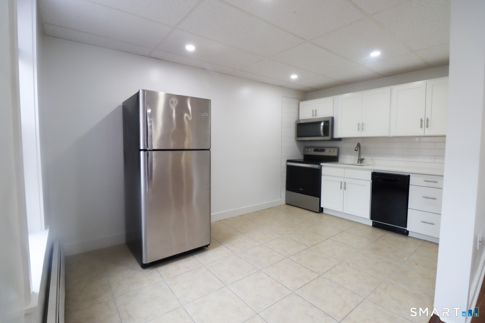 156 Garfield Avenue New London CT 06320