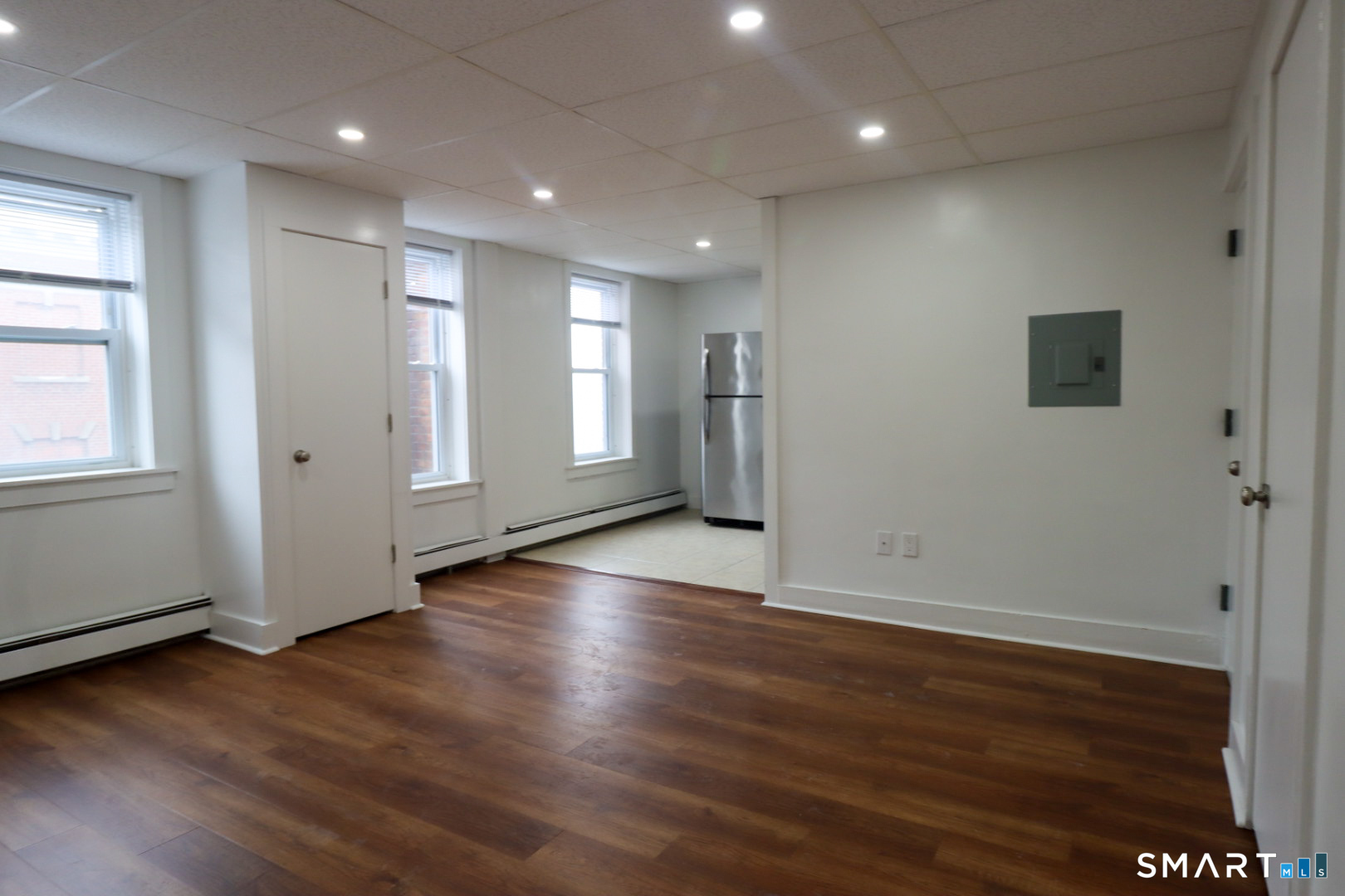 156 Garfield Avenue New London CT 06320