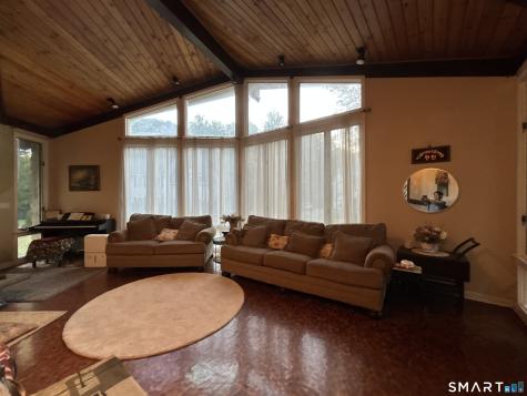 42 Brownson Drive Shelton CT 06484