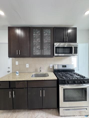 20 Coe Street Waterbury CT 06704