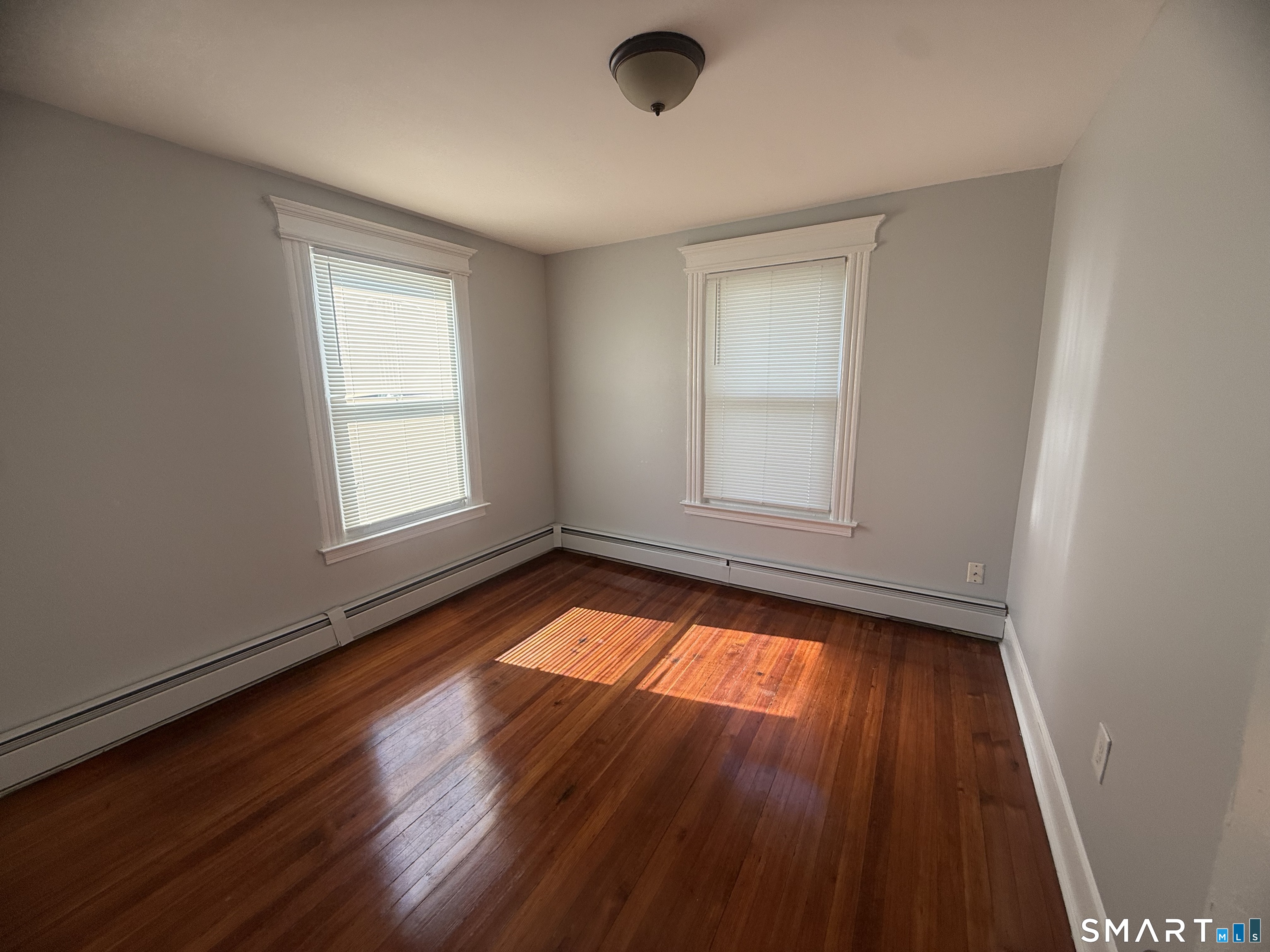 382 Vine Street Hartford CT 06112