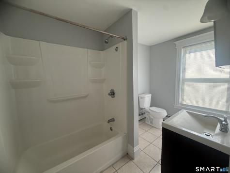 382 Vine Street Hartford CT 06112