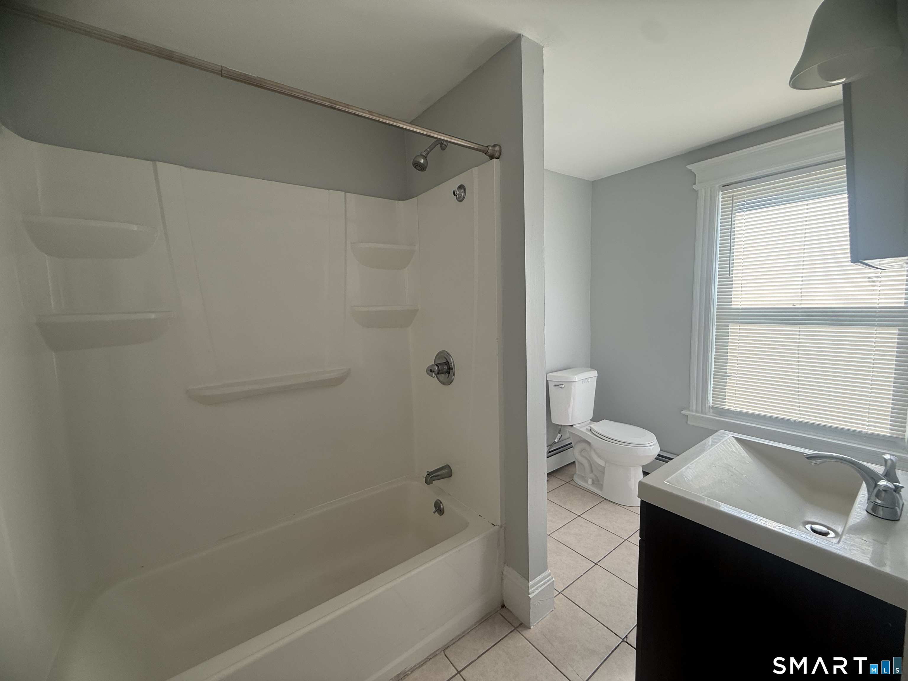 382 Vine Street Hartford CT 06112