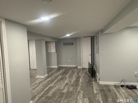 382 Vine Street Hartford CT 06112
