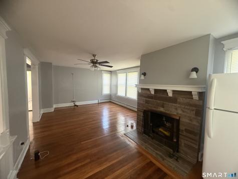 382 Vine Street Hartford CT 06112