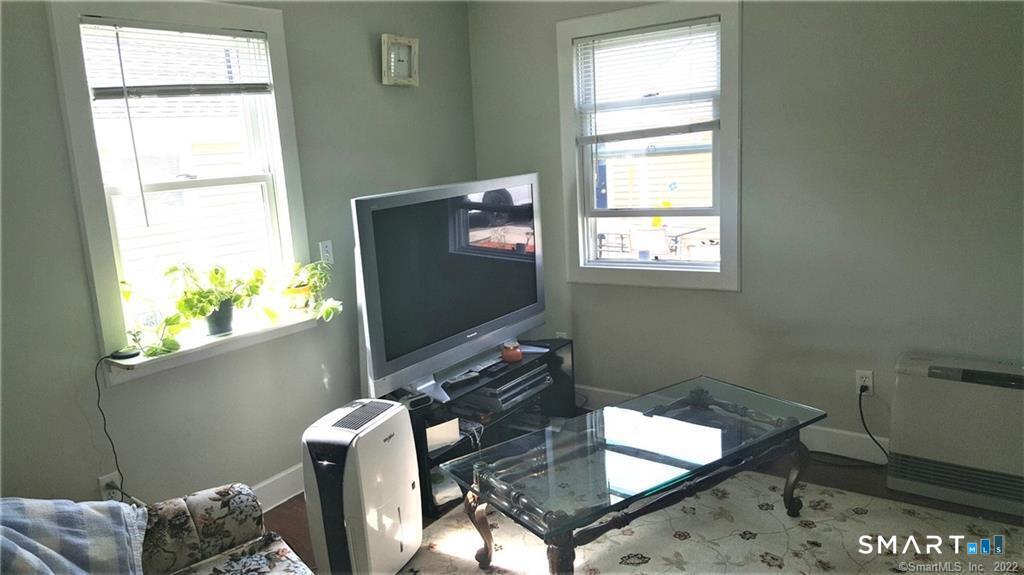 43 South Main Street Newtown CT 06470