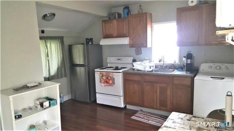 43 South Main Street Newtown CT 06470