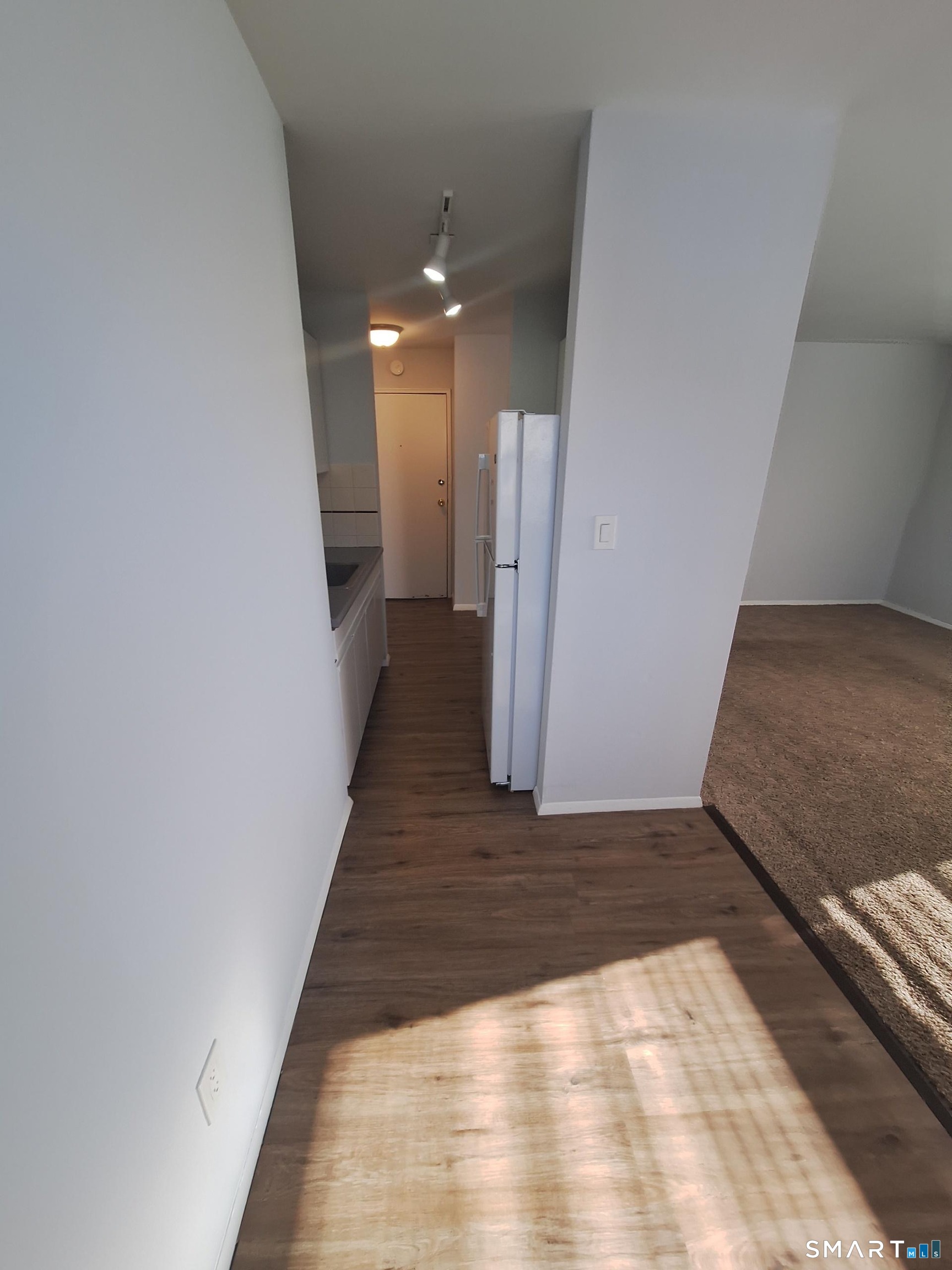 217 Hollister Avenue Bridgeport CT 06607