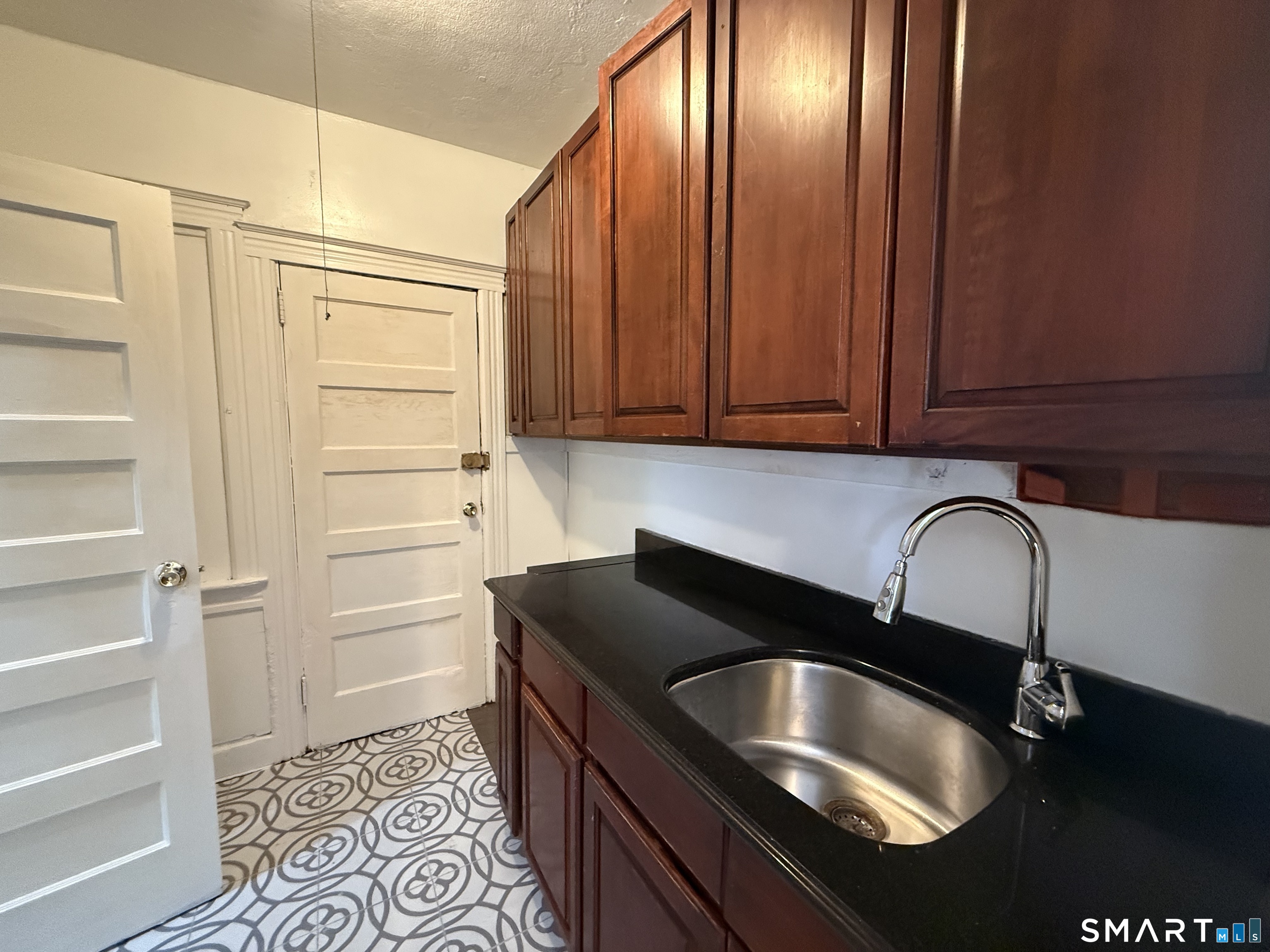 184 Fairview Street New Britain CT 06051