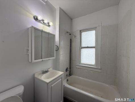 184 Fairview Street New Britain CT 06051