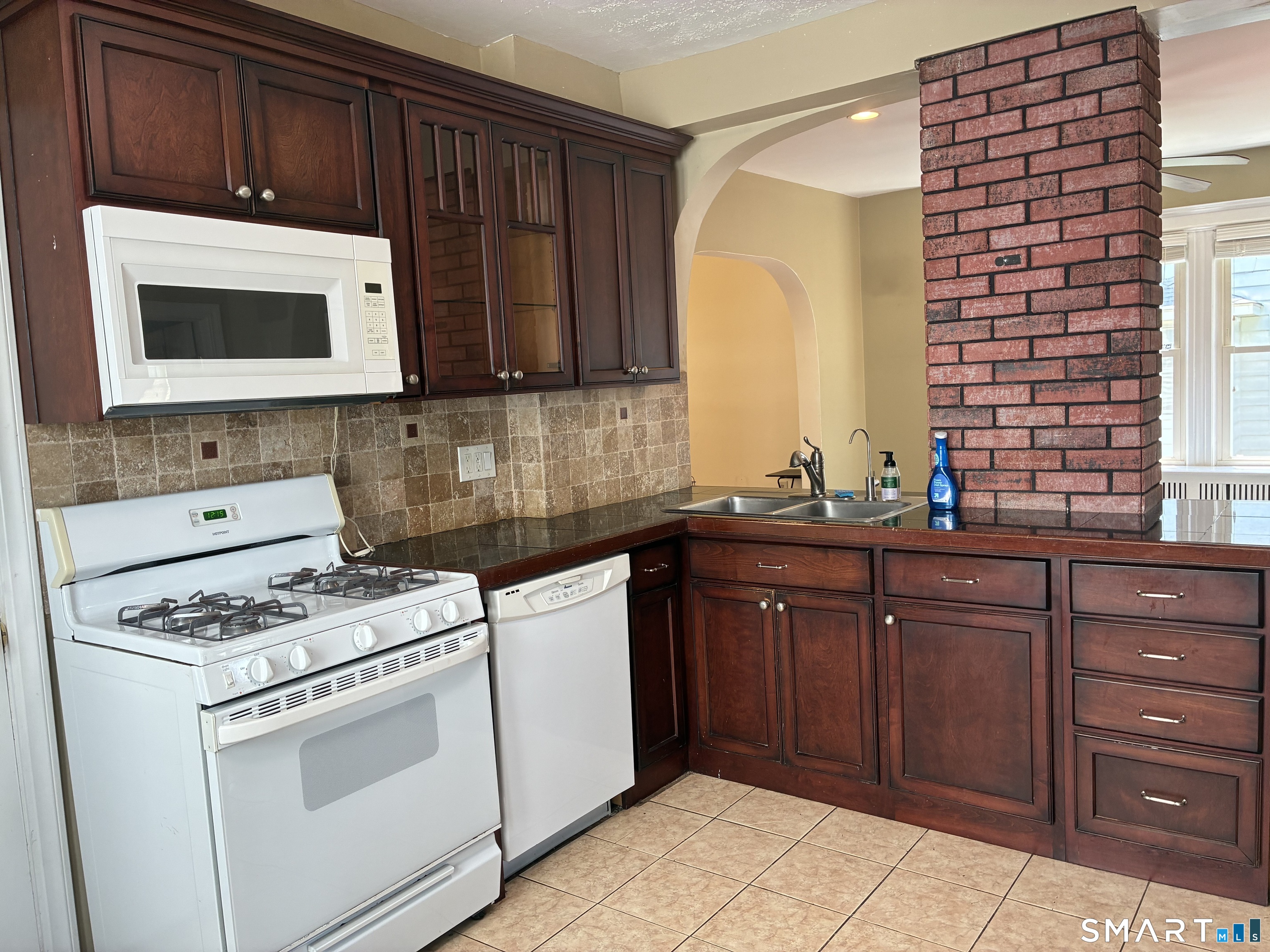 51 Nesbit Avenue West Hartford CT 06119