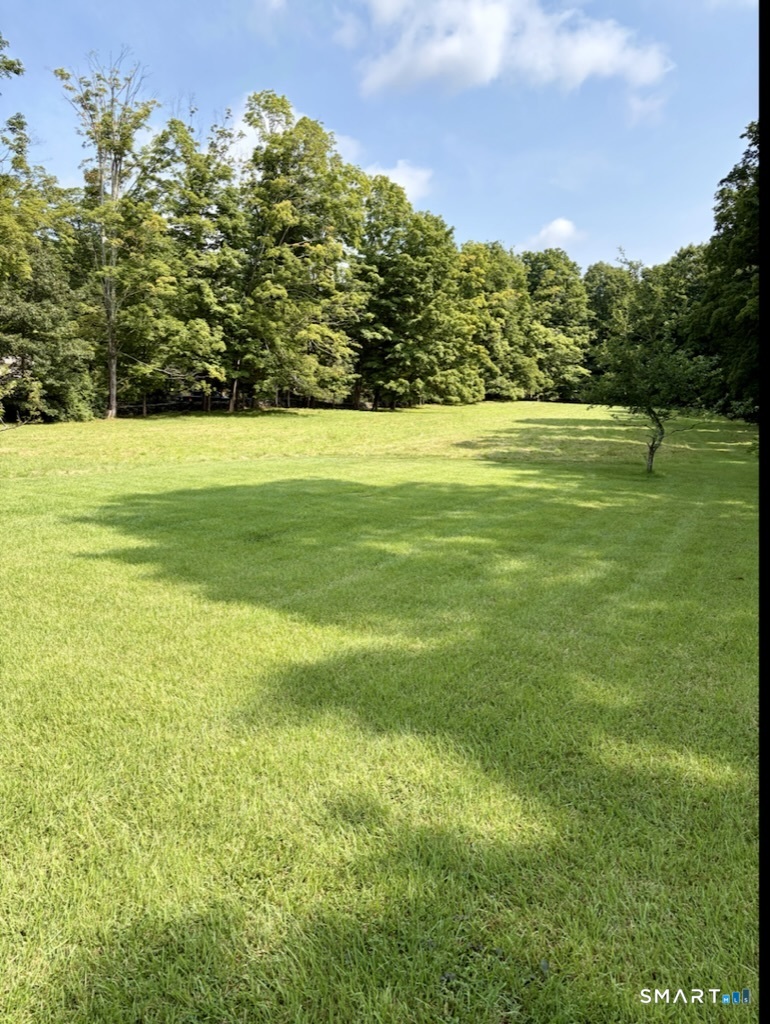 320 Valley Road Easton CT 06612