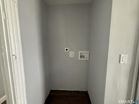 231 Goddard Avenue Bridgeport CT 06610
