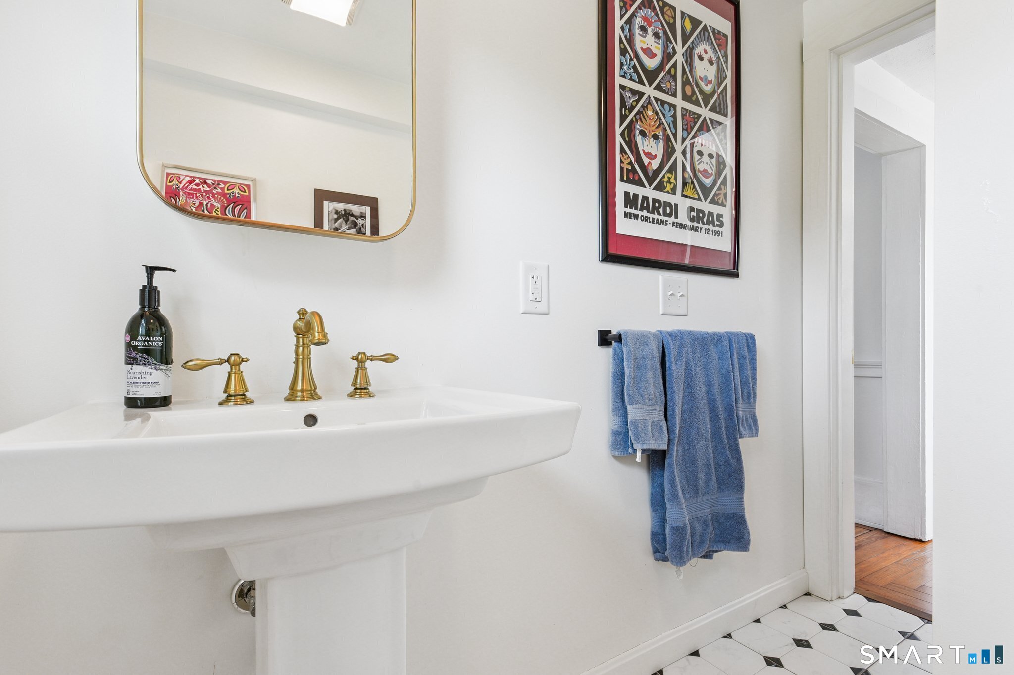 24 Warren Avenue Groton CT 06355