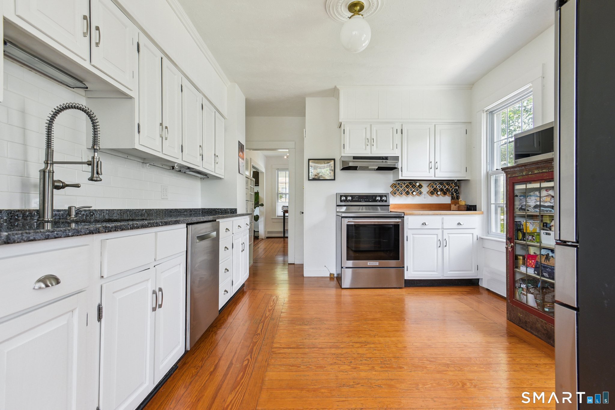 24 Warren Avenue Groton CT 06355
