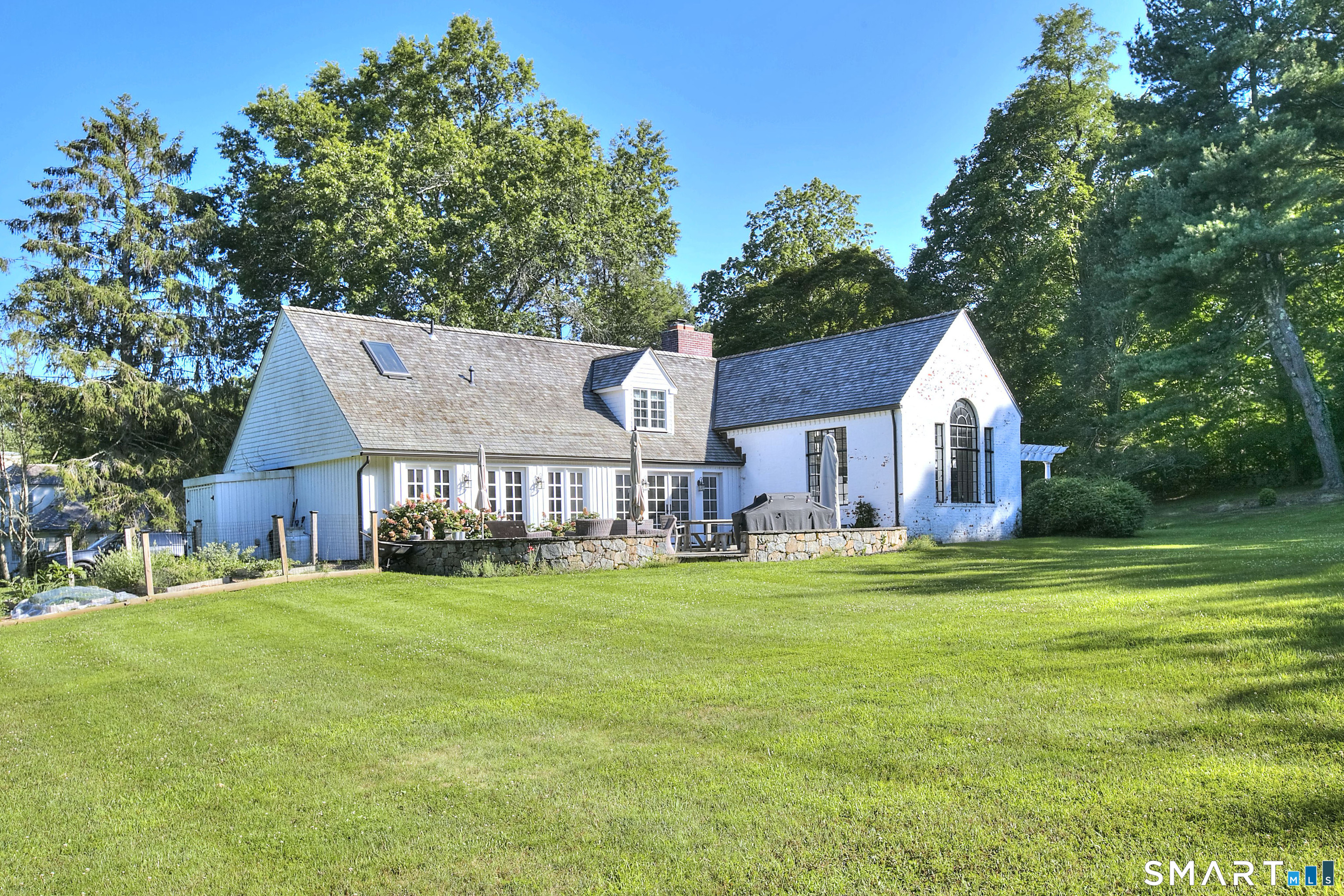 1170 Hillside Road Fairfield CT 06824