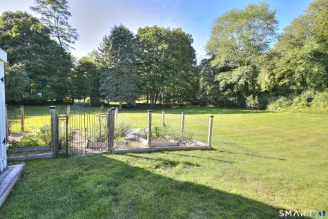 1170 Hillside Road Fairfield CT 06824