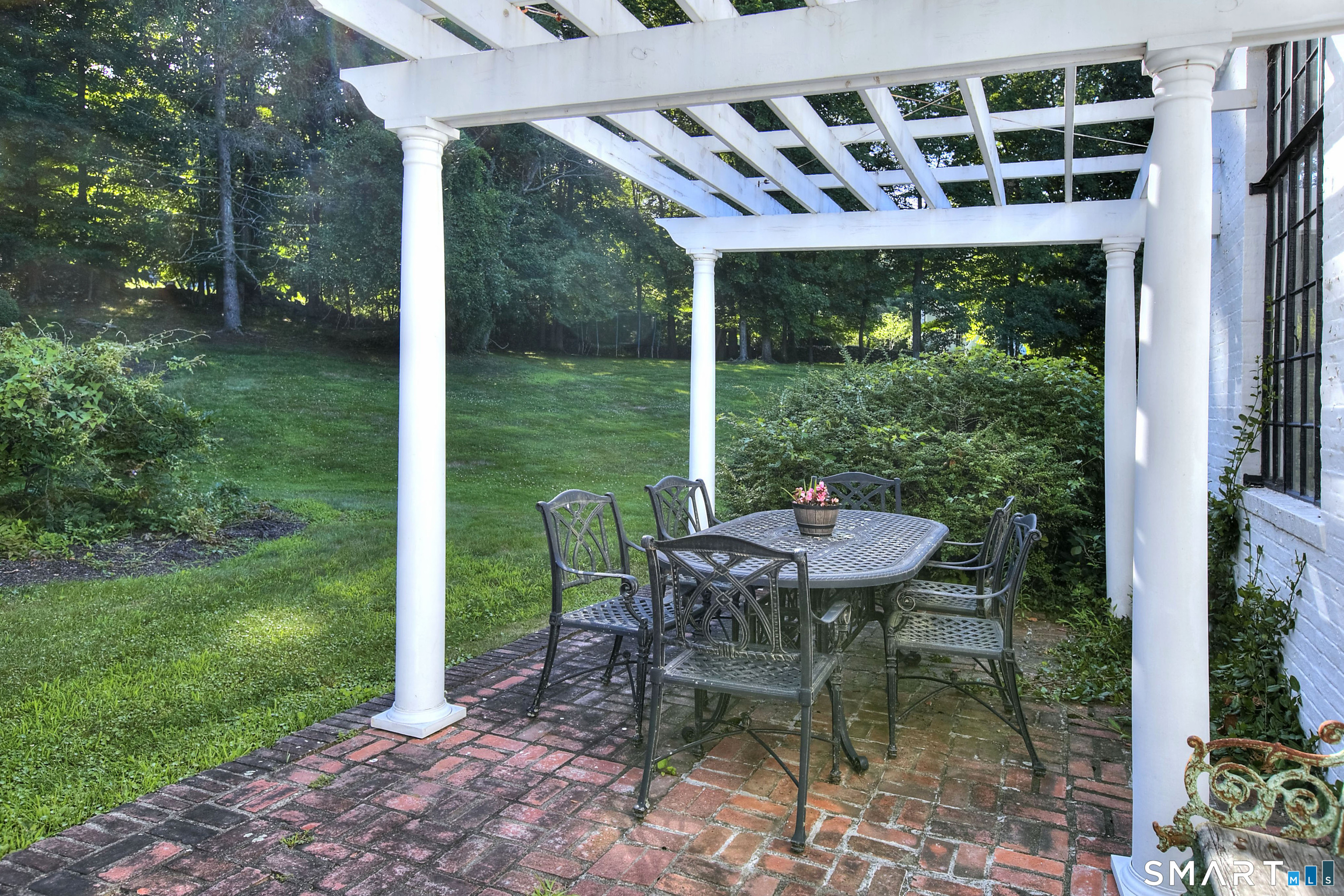 1170 Hillside Road Fairfield CT 06824
