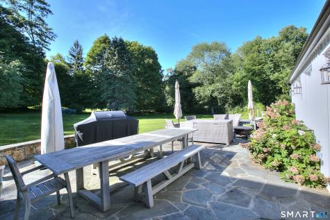 1170 Hillside Road Fairfield CT 06824