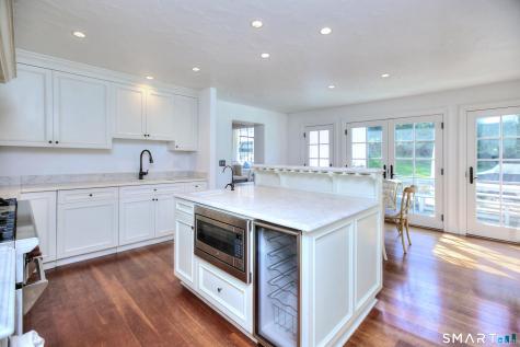 1170 Hillside Road Fairfield CT 06824