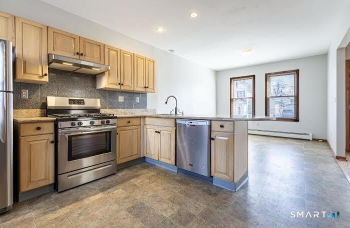 79 Atwater Street West Haven CT 06516