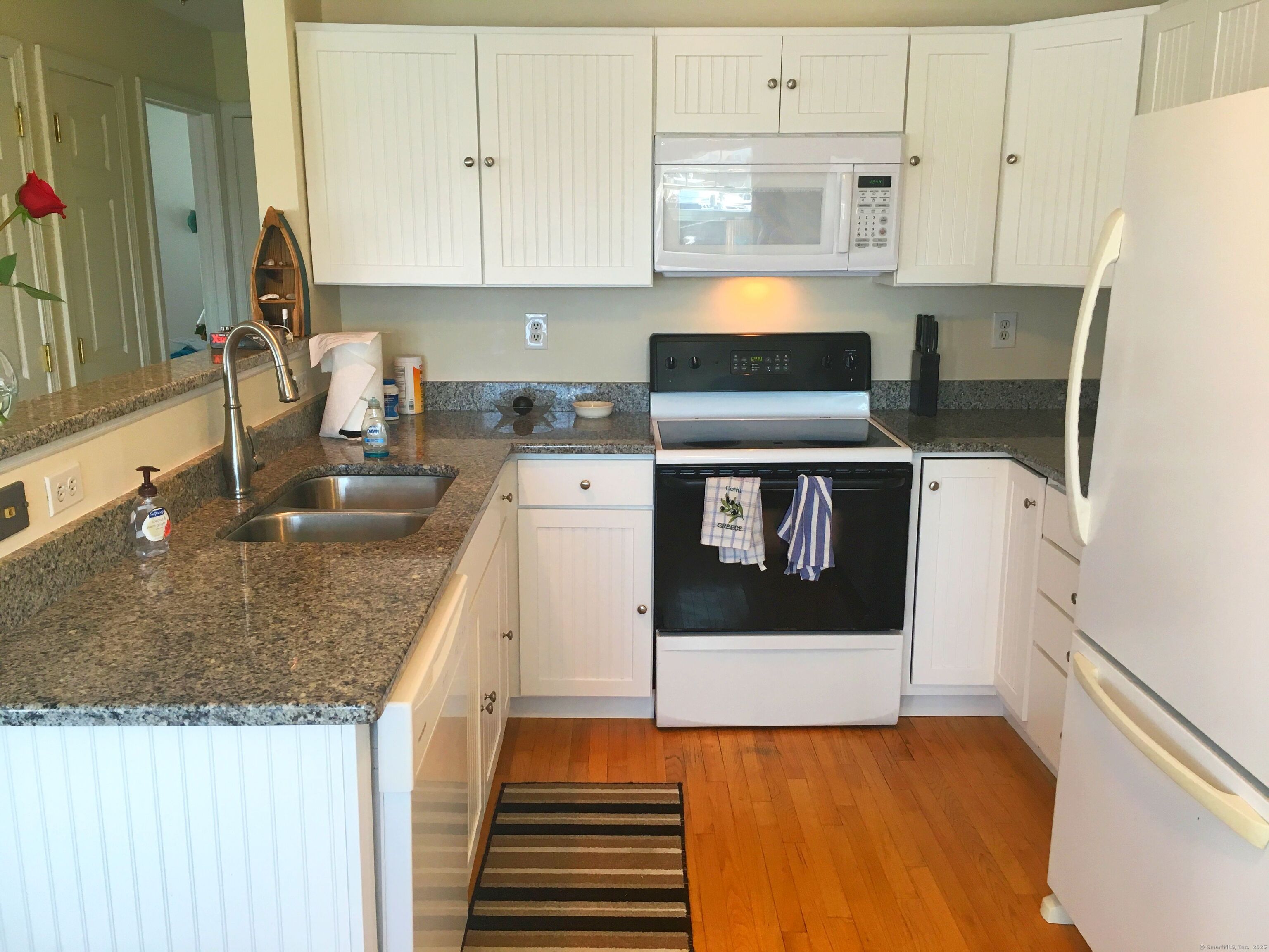 21 Atlantic Avenue Groton CT 06340