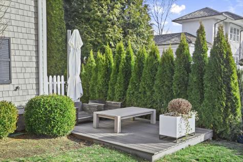 6 Meadowbank Road Greenwich CT 06870