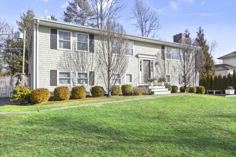 6 Meadowbank Road Greenwich CT 06870