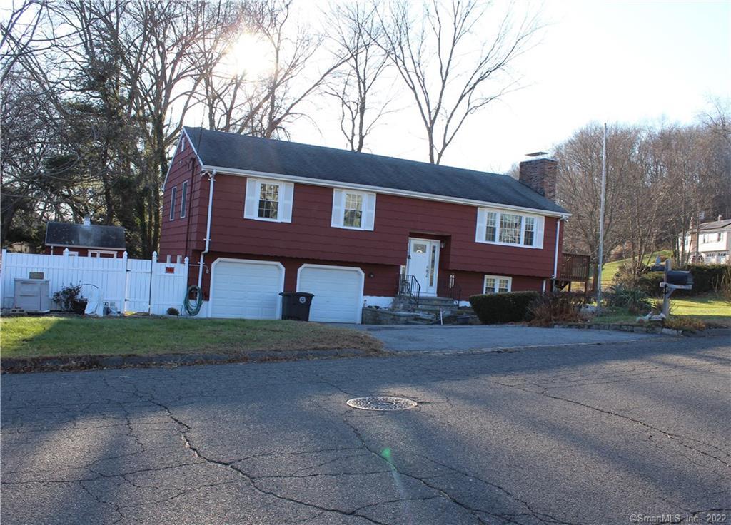 18 Ludlow Drive Milford CT 06460