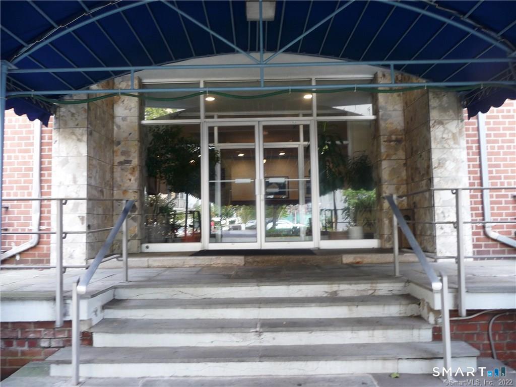 39 Glenbrook Road Stamford CT 06902