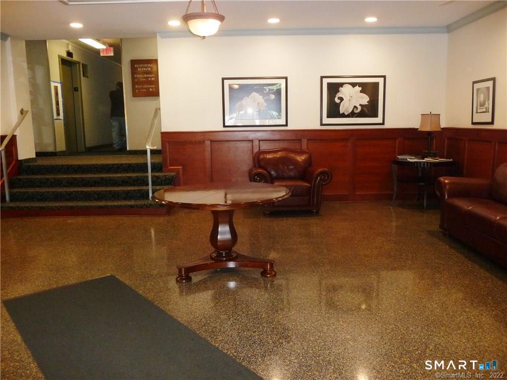 39 Glenbrook Road Stamford CT 06902