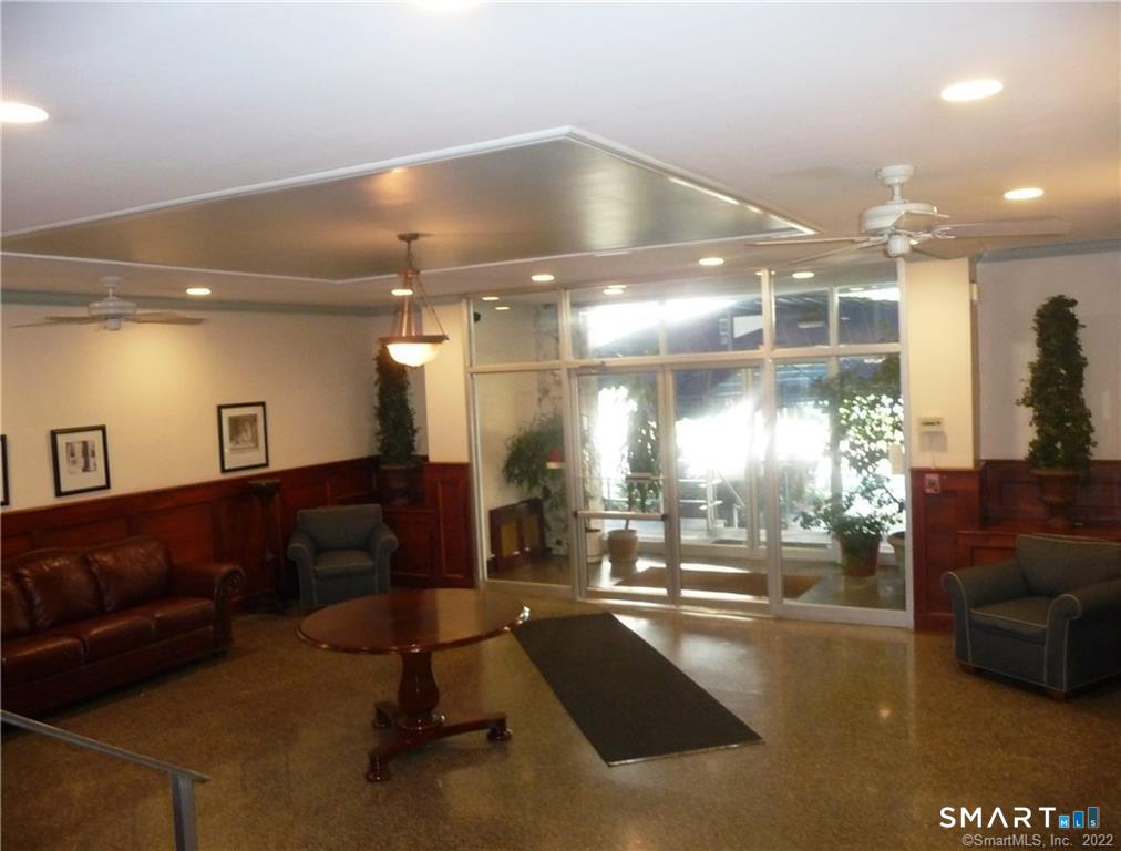 39 Glenbrook Road Stamford CT 06902