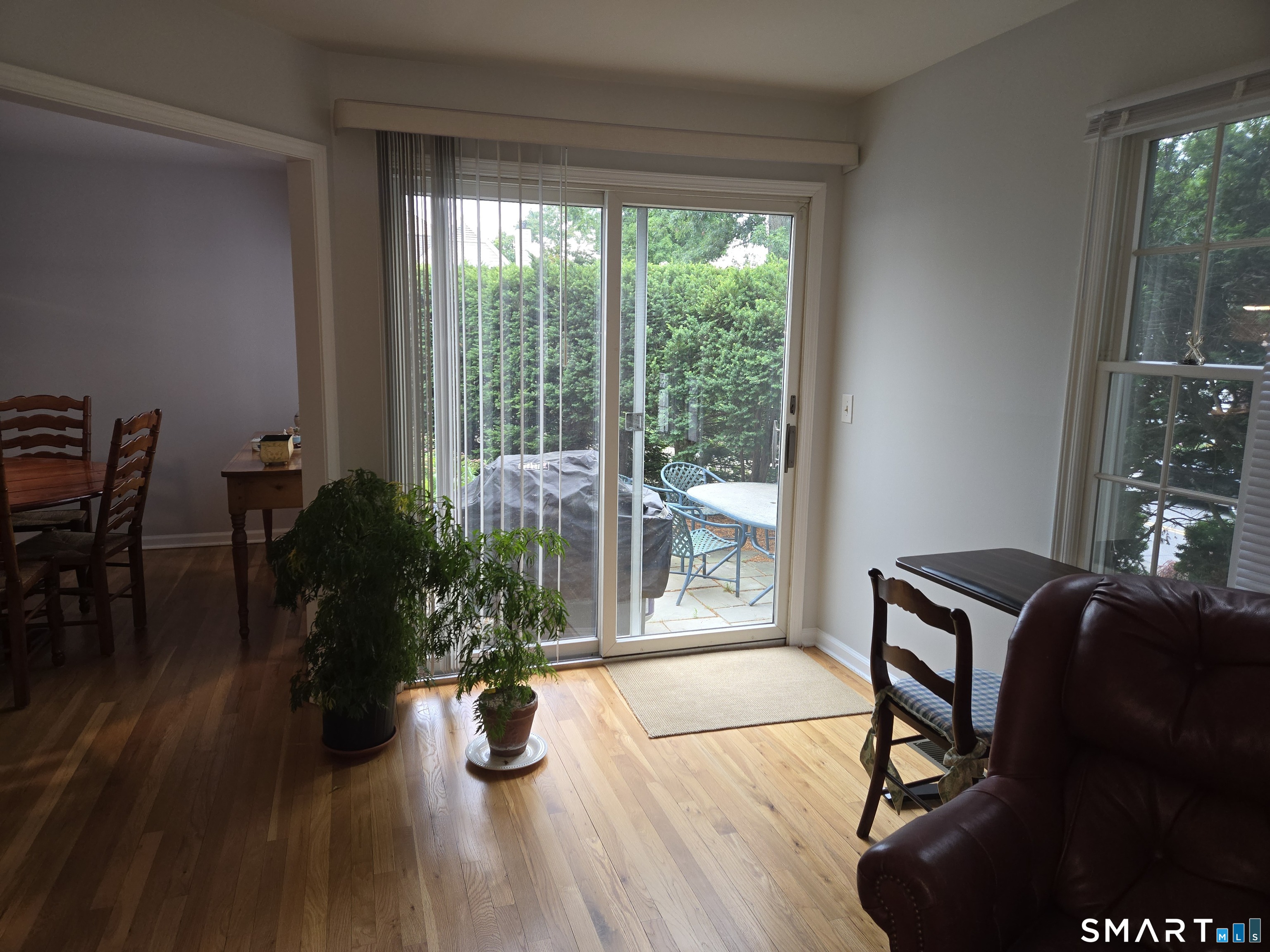 77 Forest Street New Canaan CT 06840