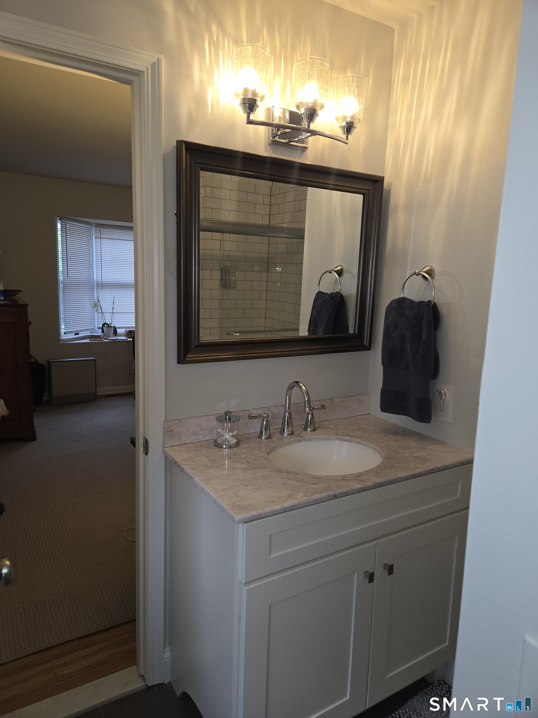 77 Forest Street New Canaan CT 06840