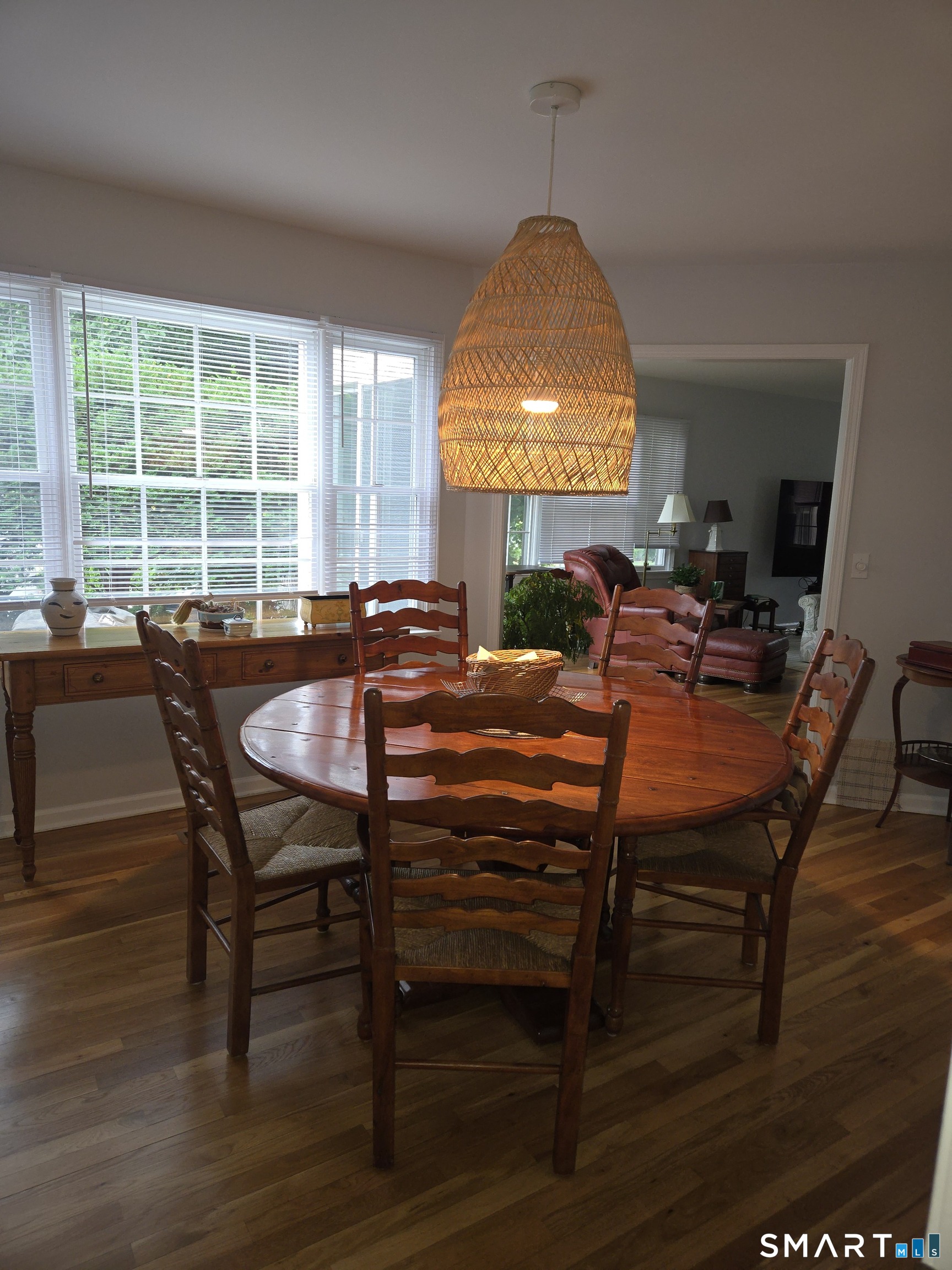 77 Forest Street New Canaan CT 06840