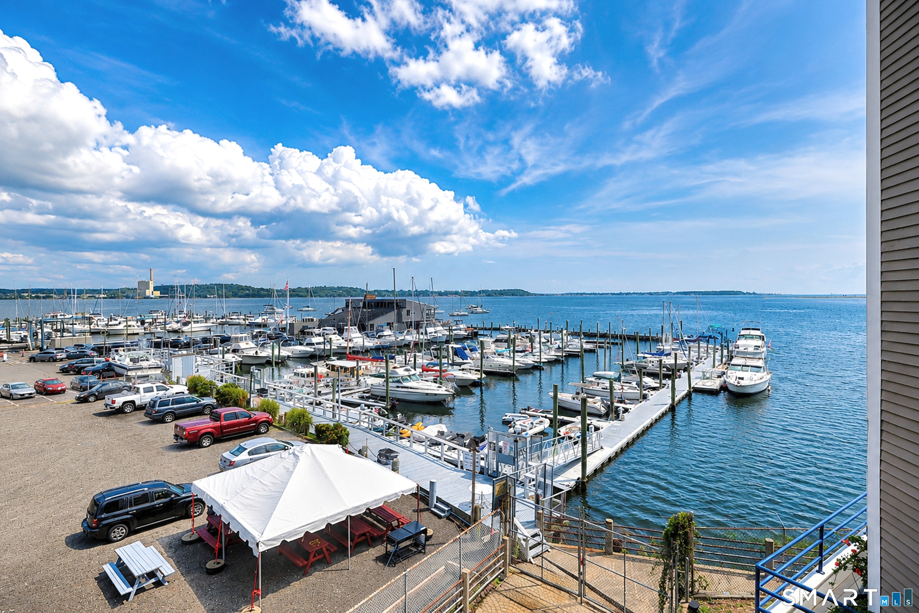 10 Harbour Close Unit 10 New Haven CT 06405