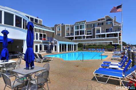 10 Harbour Close Unit 10 New Haven CT 06405