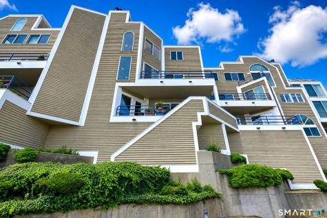 10 Harbour Close Unit 10 New Haven CT 06405