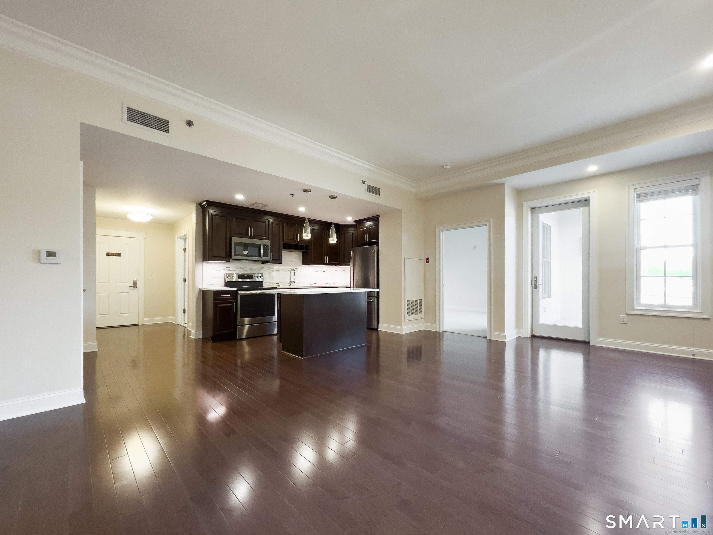 11 South Main Street West Hartford CT 06107