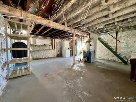 75 Portland Avenue Redding CT 06896