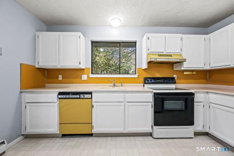 6 Heritage Drive Avon CT 06001