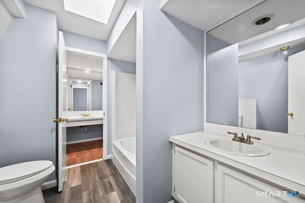 6 Heritage Drive Avon CT 06001