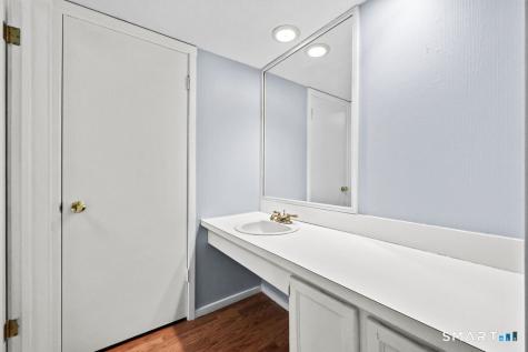 6 Heritage Drive Avon CT 06001