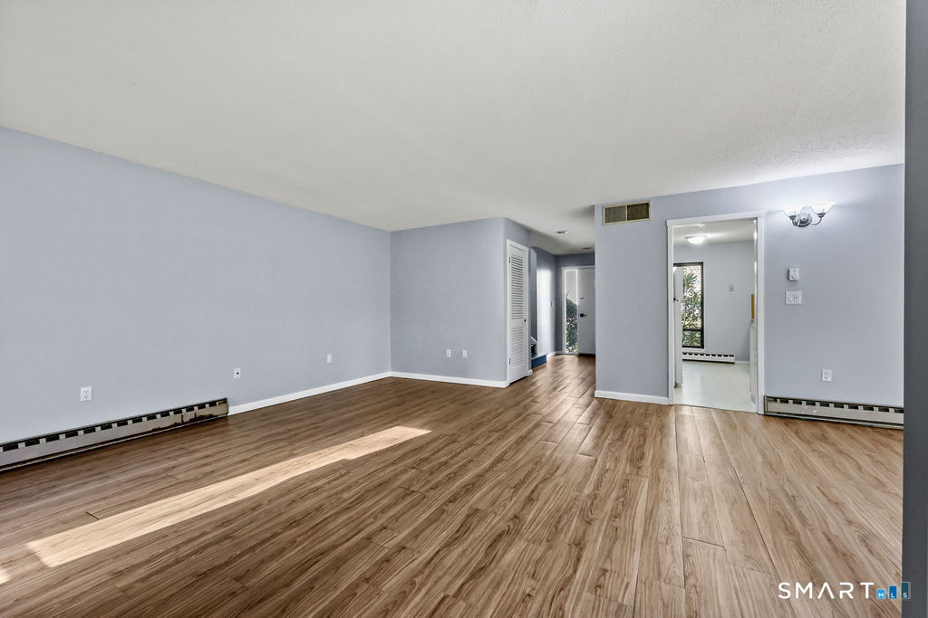 6 Heritage Drive Avon CT 06001