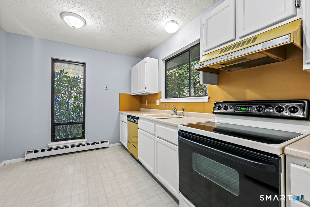 6 Heritage Drive Avon CT 06001