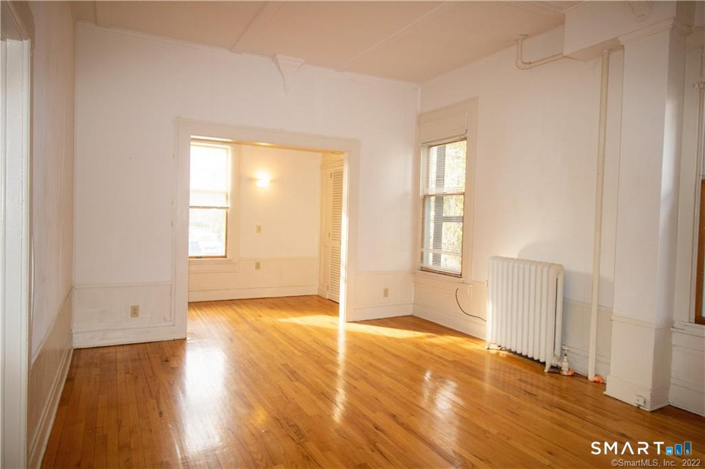 883 Montauk Avenue New London CT 06320